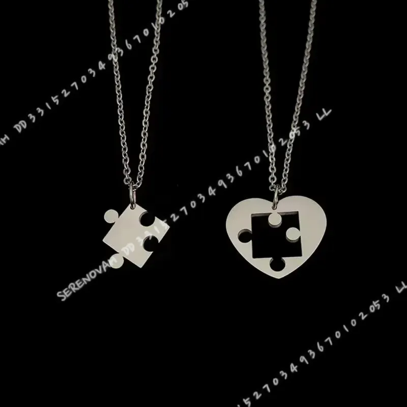 Magnetic Couple Matching Necklaces - Juego de 2 Collares con Colgante